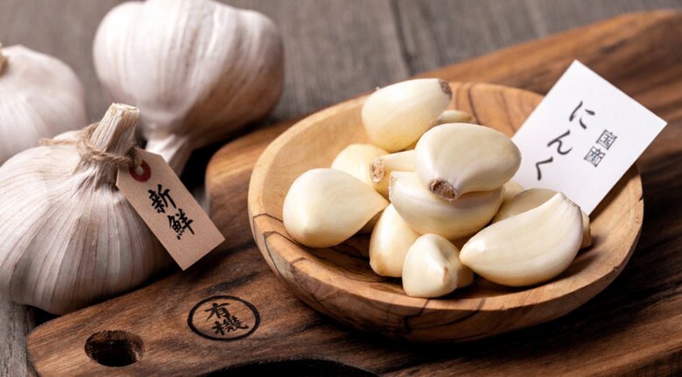 ニンニクとクローブ:もっと早く知っておきたかった究極の天然健康ブースト